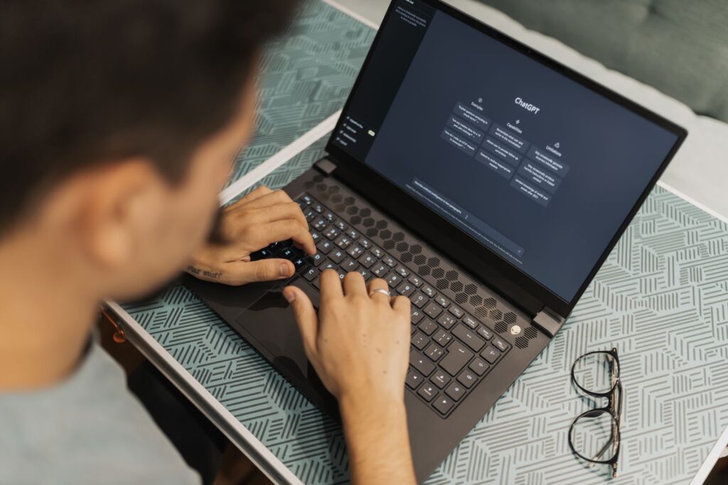 How to Choose the Best AI Tools for 2026 (That People Actually Use)