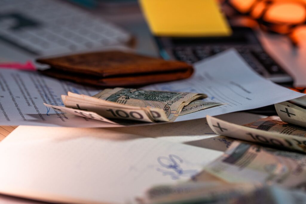 Eliminate AI Training Expenses: The Budget-Friendly Mistral 7B Alternative - wealthfromai